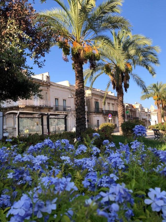 "Suliscenti" Dimora Siciliana B&B Avola Bagian luar foto