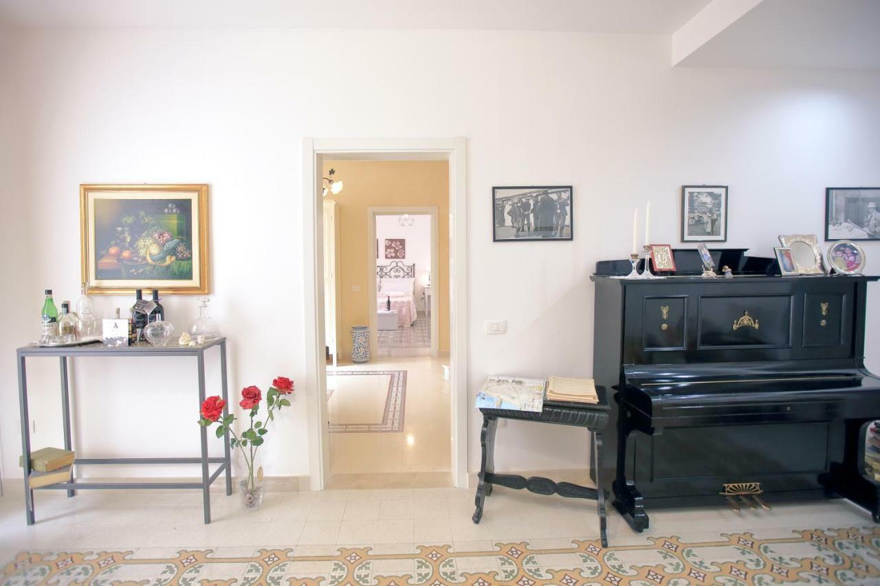 "Suliscenti" Dimora Siciliana B&B Avola Bagian luar foto