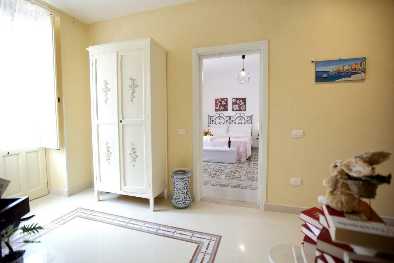 "Suliscenti" Dimora Siciliana B&B Avola Bagian luar foto