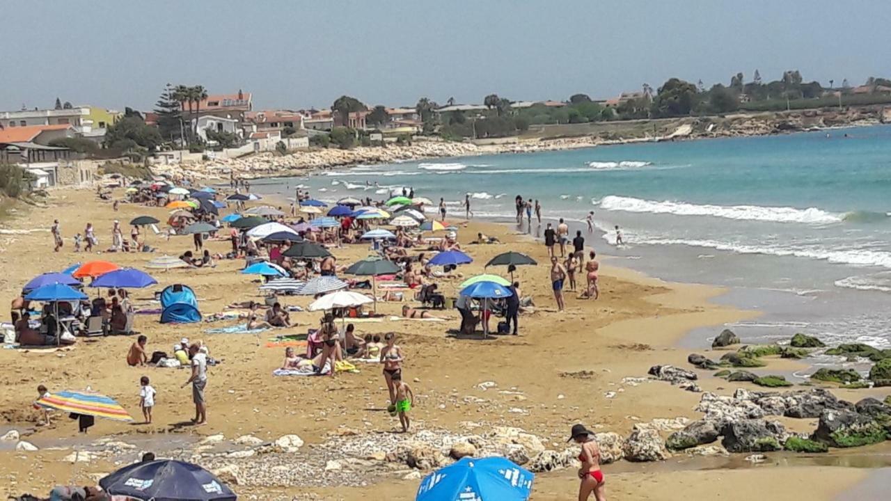 "Suliscenti" Dimora Siciliana B&B Avola Bagian luar foto