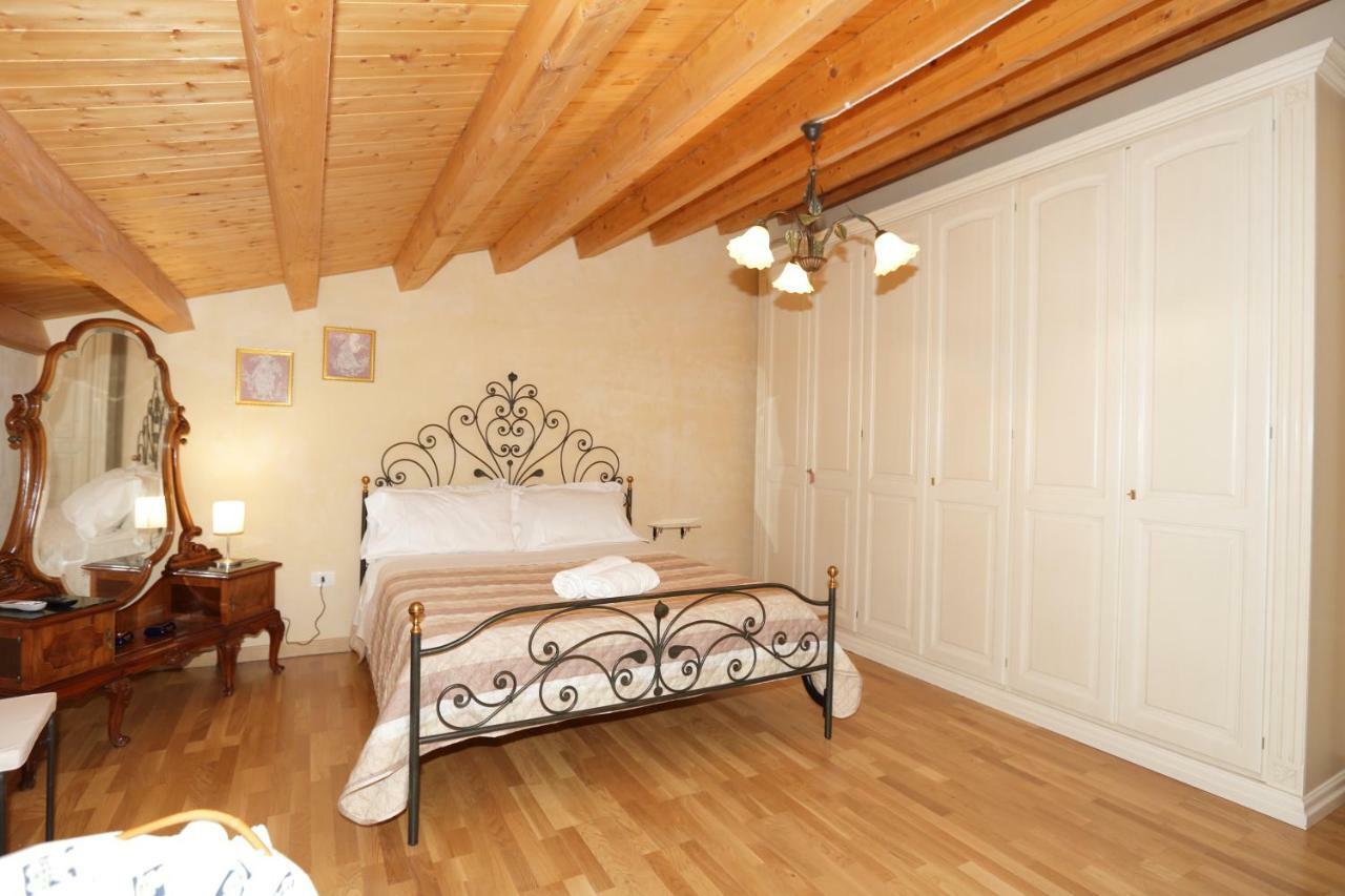 "Suliscenti" Dimora Siciliana B&B Avola Bagian luar foto