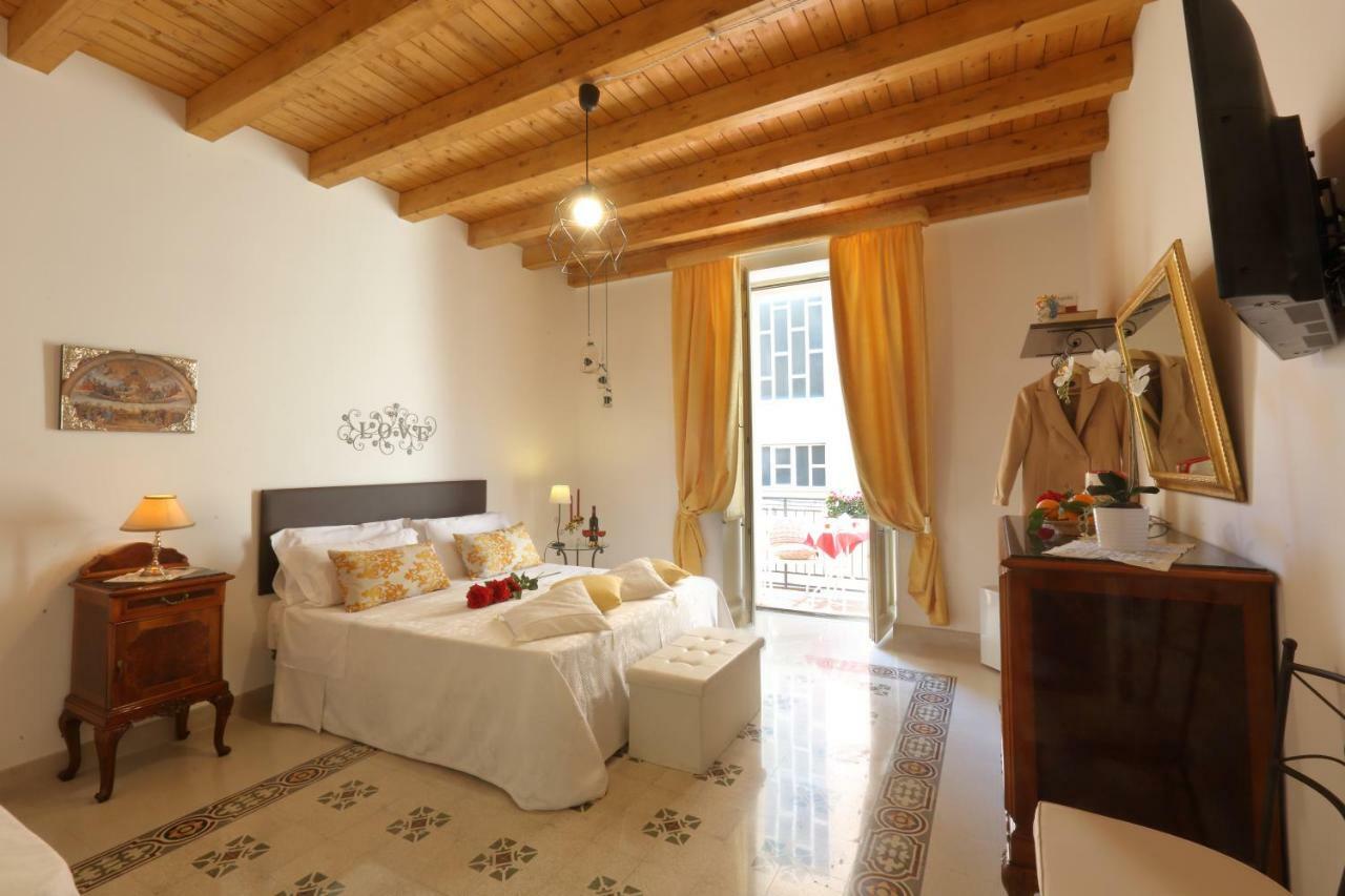"Suliscenti" Dimora Siciliana B&B Avola Bagian luar foto